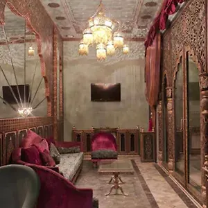 Риад Mumtaz Mahal, Эс-Сувейра